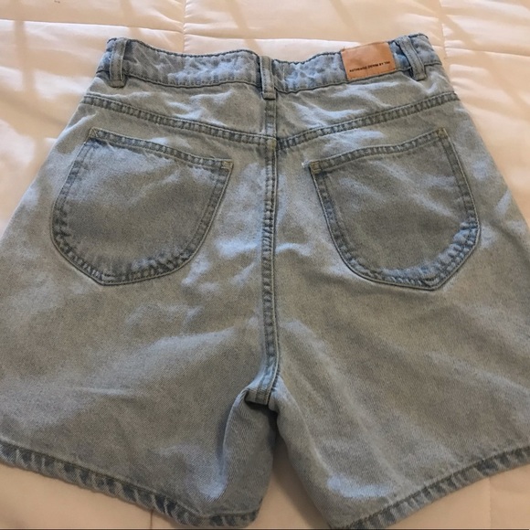 denim shorts - Picture 3 of 3